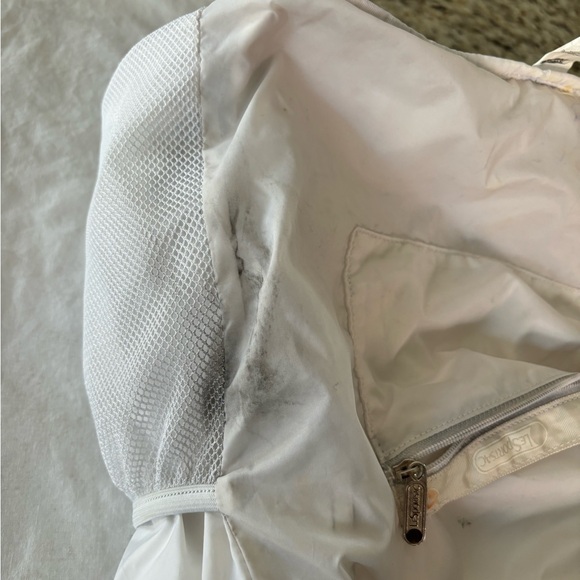 LESPORTSAC‎ diaper bag, mom sport bag, backpack, lots of pockets lots of room - Picture 2 of 15